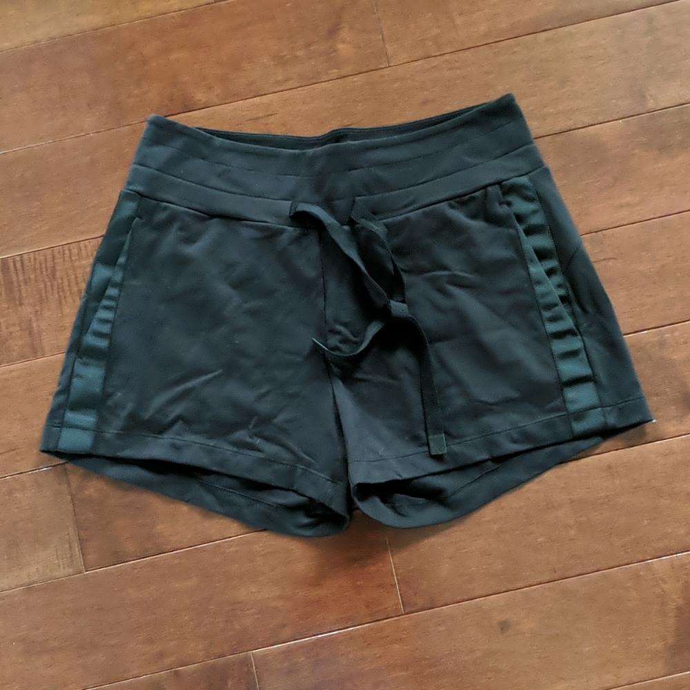Athleta shorts